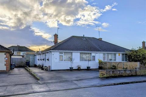 2 bedroom semi-detached bungalow for sale, Shearwater Grove, Gloucester GL3