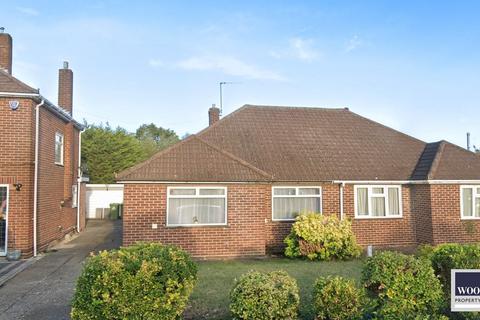 2 bedroom semi-detached bungalow for sale, Eastfield Road, Waltham Cross EN8