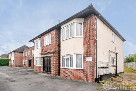 1 bedroom apartment for sale, Croft Court, Brickwall Lane, Ruislip