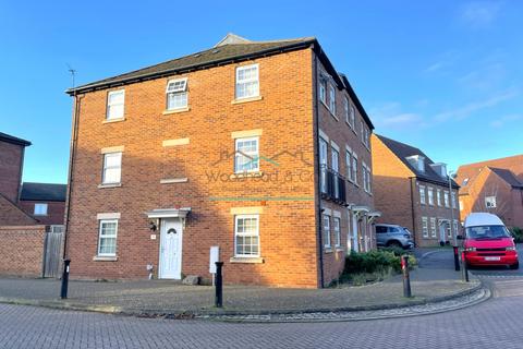 4 bedroom townhouse to rent, Proclamation Avenue, Rothwell, Kettering, Northamptonshire