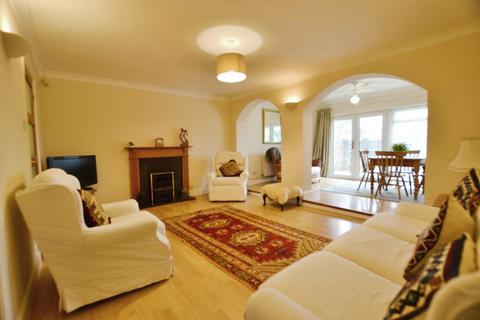 22 Yewcroft Close, Bristol, BS14 0ES