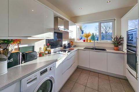 2 bedroom flat for sale, Lancaster Road, Harrogate, HG2