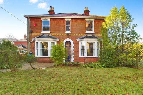 4 bedroom detached house for sale, York Road, Southampton SO31