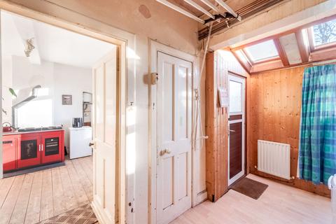 7 Nellfield Road, Crieff, PH7 3DU