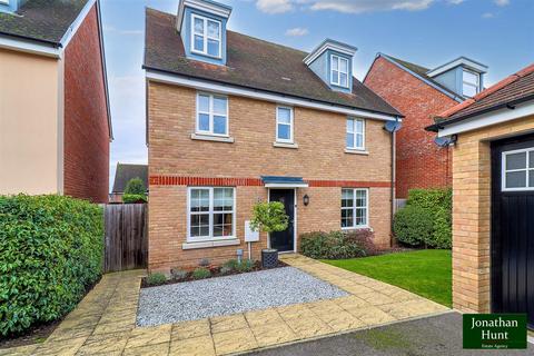 5 bedroom detached house for sale, Pipkin Drive, Buntingford SG9