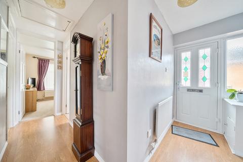 11 Barleyfield Way, Houghton Regis, Dunstable, LU5 5ER