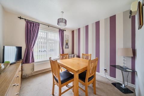 11 Barleyfield Way, Houghton Regis, Dunstable, LU5 5ER