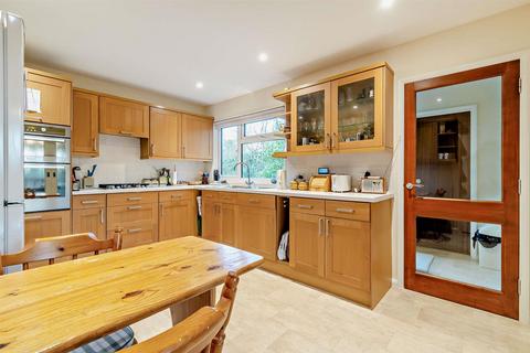 3 bedroom bungalow for sale, St. Albans Close, Oakham, Rutland