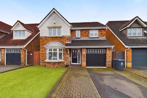 4 bedroom detached house for sale, St. Andrews Close, Whitley Bay