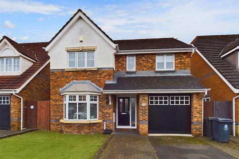 4 bedroom detached house for sale, St. Andrews Close, Whitley Bay