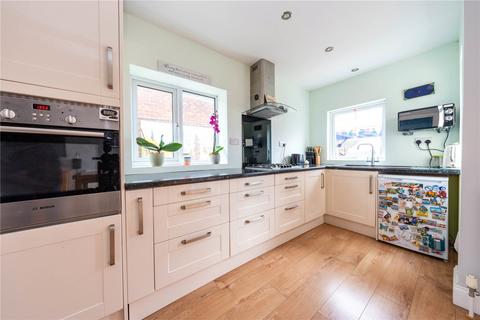 3 bedroom semi-detached house for sale, Tonbridge Road, Maidstone, ME16