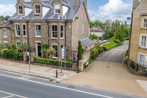 4 bedroom end of terrace house for sale, Risbygate Street, Bury St. Edmunds, Suffolk, IP33