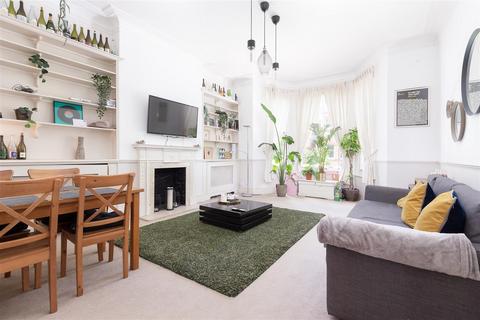 1 bedroom flat to rent, Greencroft Gardens, South Hampstead NW6