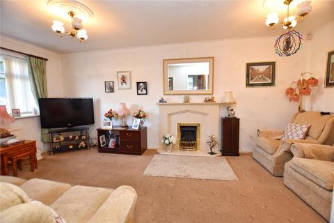 2 bedroom bungalow for sale, Whitehouse Close, Hopwood, Heywood, Greater Manchester, OL10