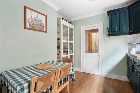 2 bedroom flat to rent, A, Oak Lane, East Finchley, N2