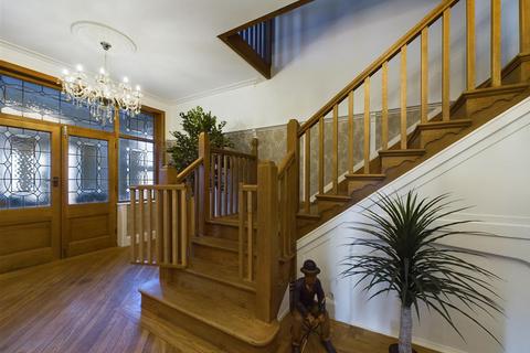 5 bedroom detached house for sale, St. Johns Lodge St. Johns Road, Driffield, YO25 6RL