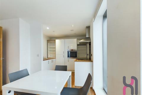 2 bedroom flat for sale, Media City, Michigan Point Tower B, 11 Michigan Avenue, Salford, M50