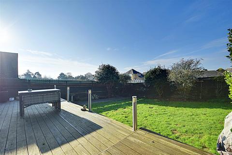 2 bedroom detached bungalow for sale, Broad View, Bexhill-On-Sea