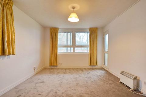 2 bedroom flat to rent, Phipps Street, Bedminster