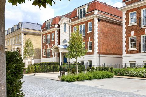 undefined, Magna Carta Park, Cooper's Hill, Englefield Green, Surrey, TW20