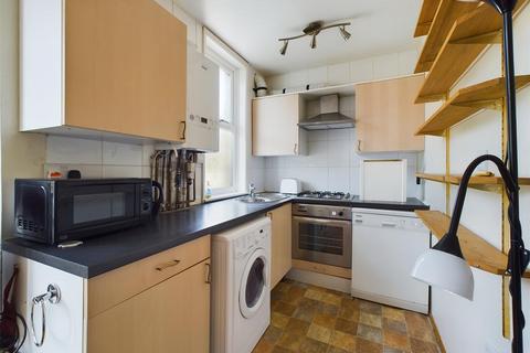 4 bedroom apartment to rent, Stanmer Park Road, Brighton