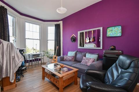 1 bedroom flat for sale, Linton Road, Hastings