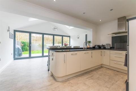 4 bedroom semi-detached house for sale, Old Station Drive, Ruddington, Nottingham