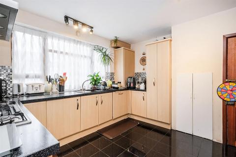 3 bedroom house for sale, Appleby Road, London