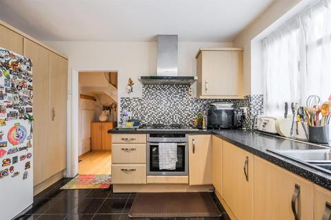 3 bedroom house for sale, Appleby Road, London