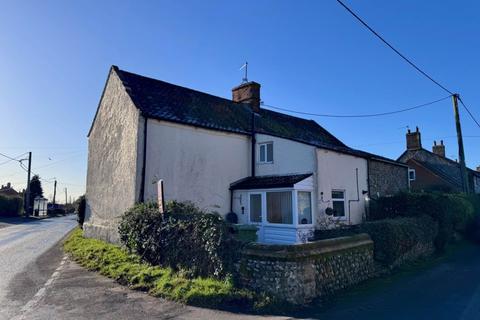 2 bedroom semi-detached house for sale, Chapel Road, Trunch NR28