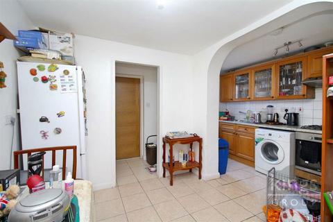 3 bedroom terraced house for sale, Westminster Road, London, London, N9 8RA