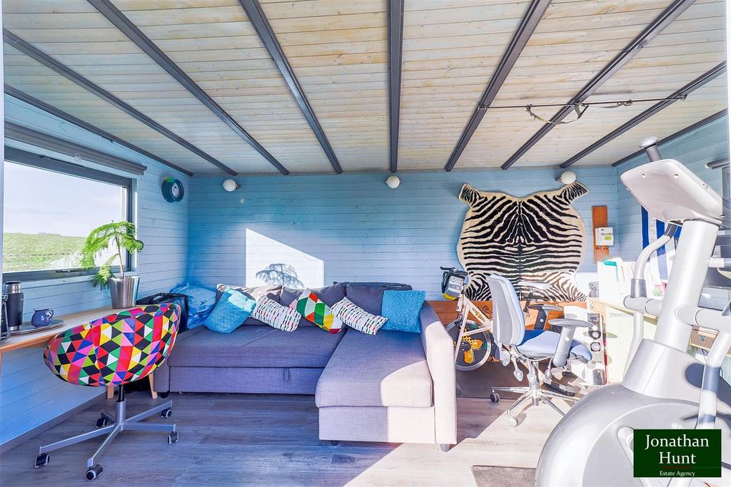 Home office/garden room