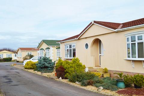 2 bedroom park home for sale, Weymouth, Dorset, DT3