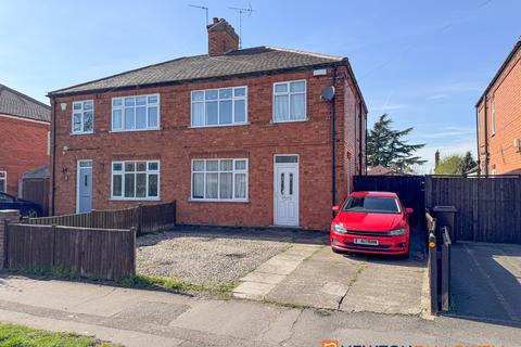3 bedroom semi-detached house for sale, Windsor Avenue, Newark NG24