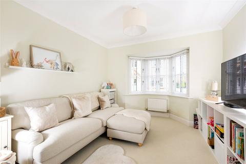2 Bridge Walk, Deanshanger, Milton Keynes, MK19 6LD