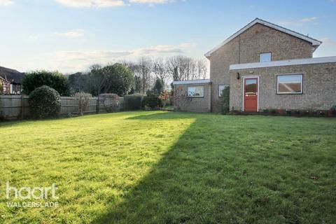 4 Kirkdale Close, Chatham, ME5 8SH