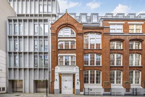 3 bedroom flat for sale, Bartholomew Close, London EC1A