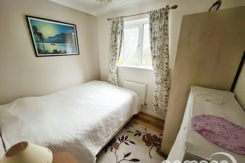 3 bedroom end of terrace house for sale, Birches Crest, Hatch Warren, Basingstoke