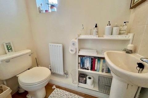 42 Birches Crest, Hatch Warren, Basingstoke, RG22 4RP