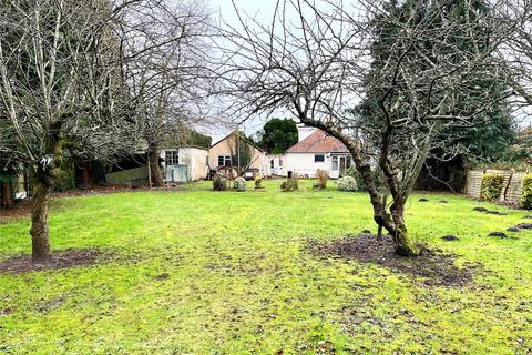 3 bedroom bungalow for sale, Canada Common, West Wellow, Romsey, Hampshire, SO51