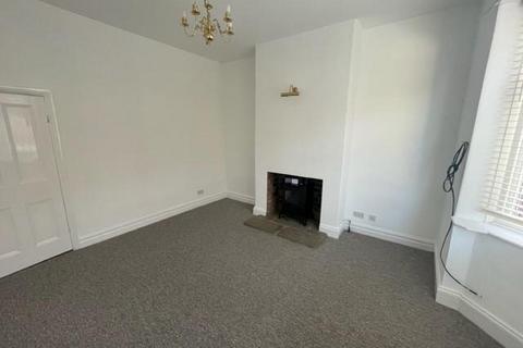 2 bedroom terraced house to rent, Gladstone Terrace, Lincs NG31