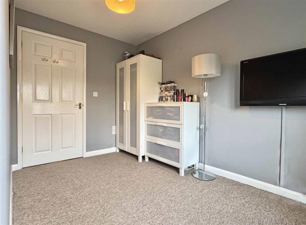 Bedroom 3.jpg