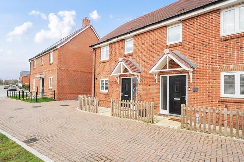 2 bedroom semi-detached house for sale, Kingsman Drive, Botley, Hampshire, SO32