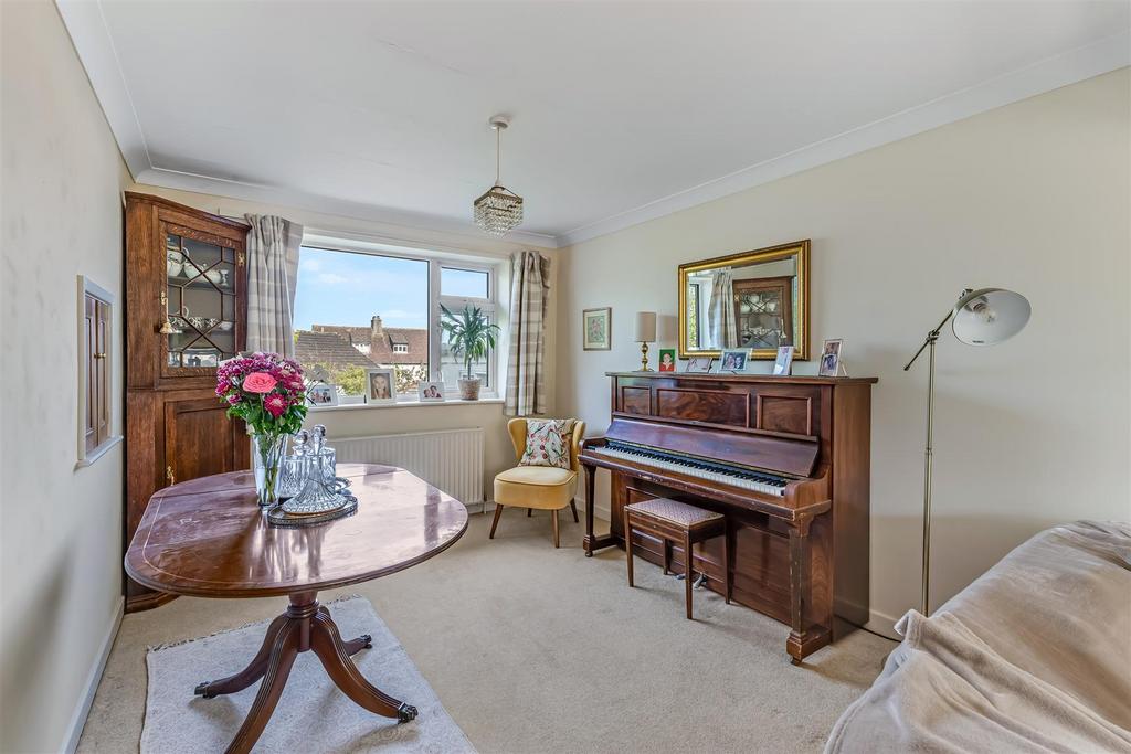Dining Area New.jpg