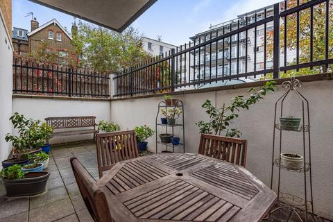 2 bedroom apartment to rent, Spanish Road London SW18