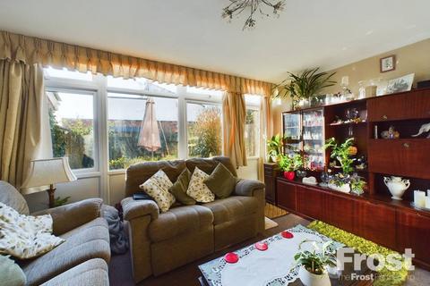 3 bedroom terraced house for sale, Pond Road, Egham, Surrey, TW20