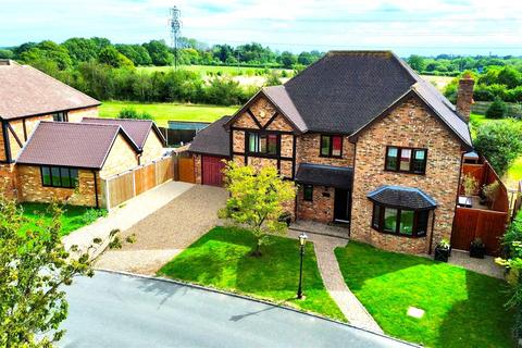 5 bedroom detached house for sale, Douglas Grange, Hurst, Reading, Berkshire, RG10