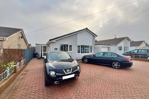 3 bedroom bungalow for sale, Bowness Avenue, Fleetwood FY7