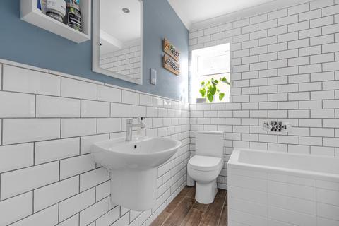 152 Wendover Road, Staines, TW18 3DQ