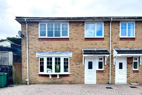 4 bedroom end of terrace house for sale, Stream Street, Mountain Ash CF45